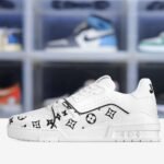 1-louis-vuitton-lv-trainer-sneaker--BTU017MI01_PM1_Side-view.jpeg
