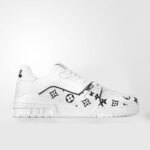 1-louis-vuitton-lv-trainer-sneaker--BTU017MI01_PM1_wcfront.jpeg