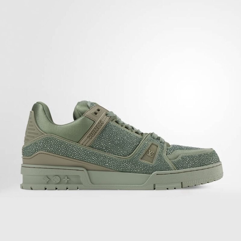 1-louis-vuitton-lv-trainer-sneaker--BTU028SR41_PM1_wcfront.jpeg