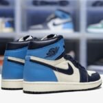 1_front-Air Jordan 1 Retro High OG Obsidian UNC 20192.jpeg