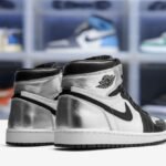 1_front-Air Jordan 1 Retro High Silver Toe.jpeg