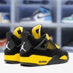 1_front-Air Jordan 4 Retro Thunder (2023).jpeg