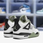 1_front-Air Jordan 4 Seafoam.jpeg