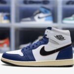 2_left-Air Jordan 1 Retro High OG Rare Air Deep Royal Blue2.jpeg