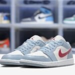 3_side-air-jordan-1-low-blue-whisper2.jpeg
