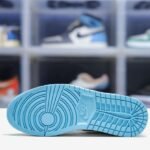 6_sole-Air Jordan 1 Retro High UNC Patent4.jpeg