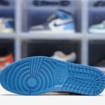 6_sole-Air Jordan 1 Retro High University Blue4.jpeg